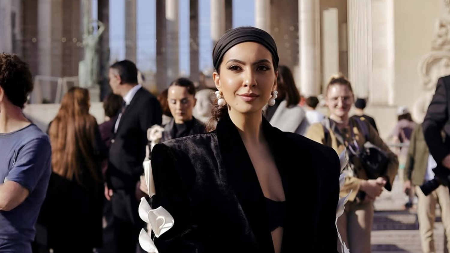 Perfect Pairings: What Color Clothes Look Best With Pearl Jewelry