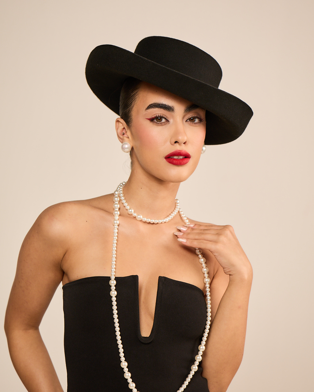 Lasso Necklace