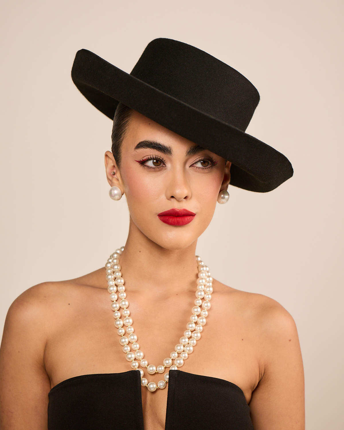 White Double Pearls (with Bandel)
