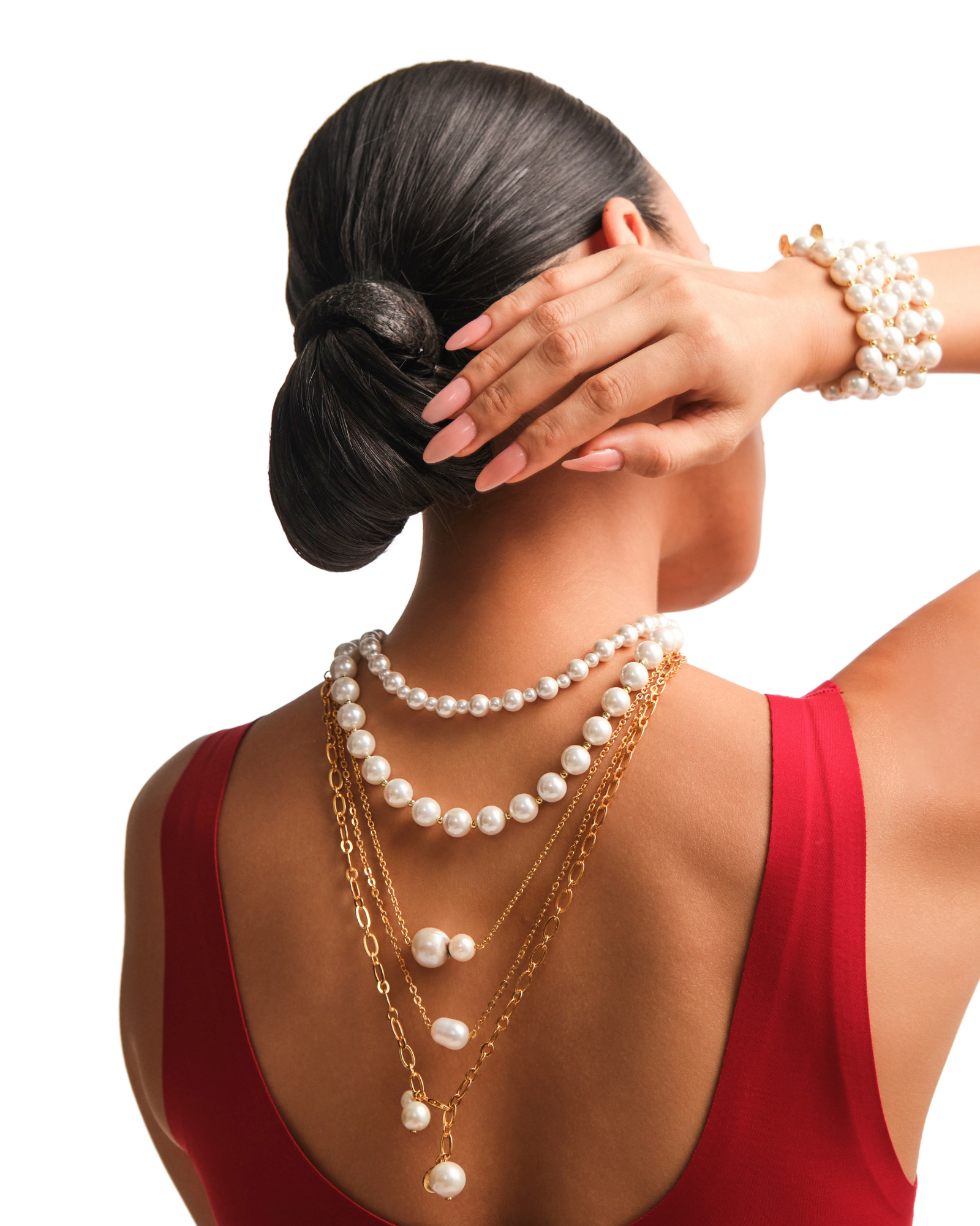 Mini Skip Pearl Necklace