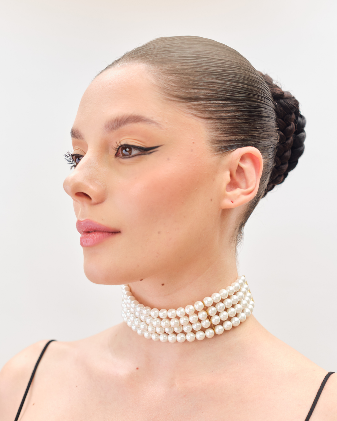 8mm Pearl Choker