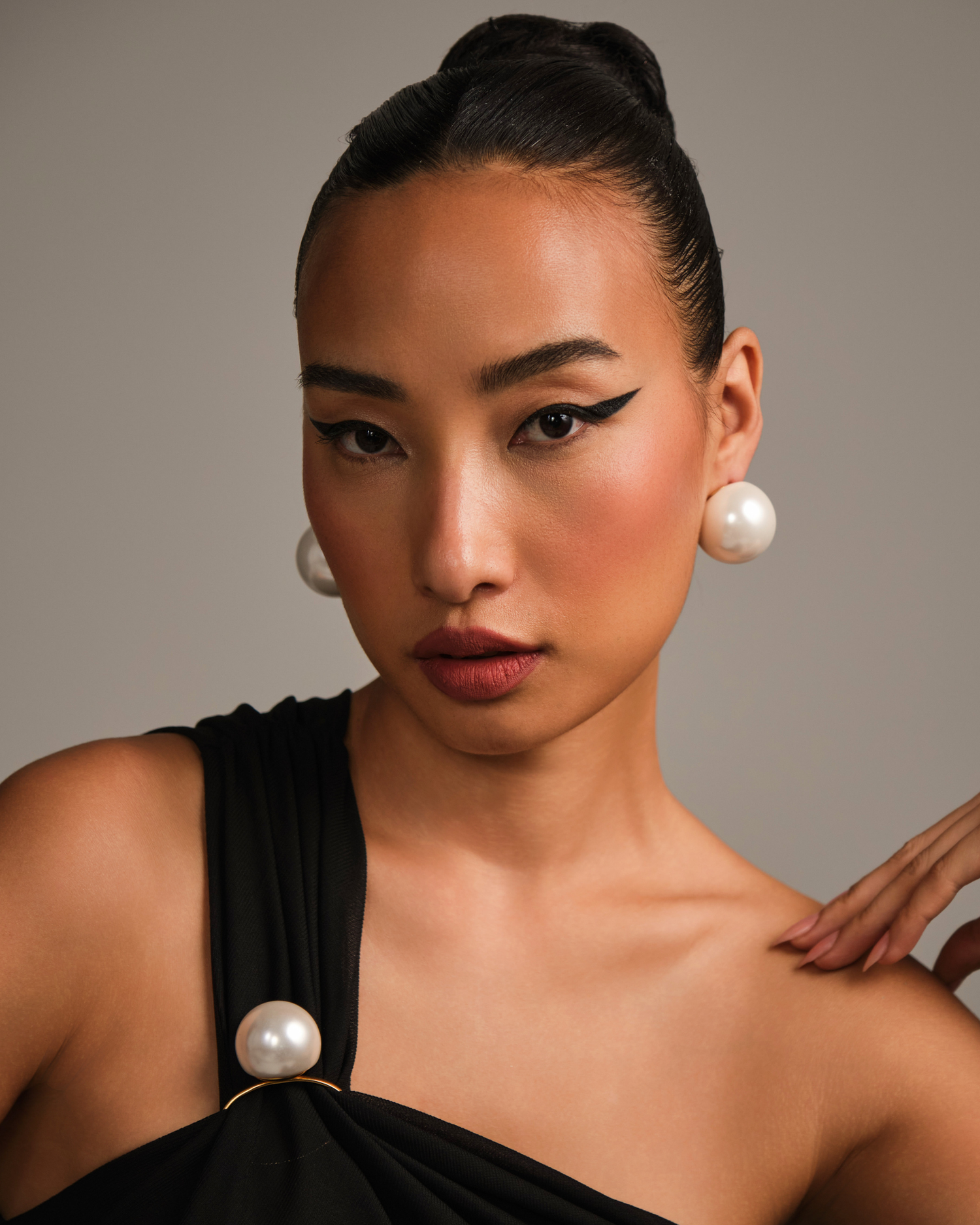 Royal Pallu Holder - Anaash X Ekaya