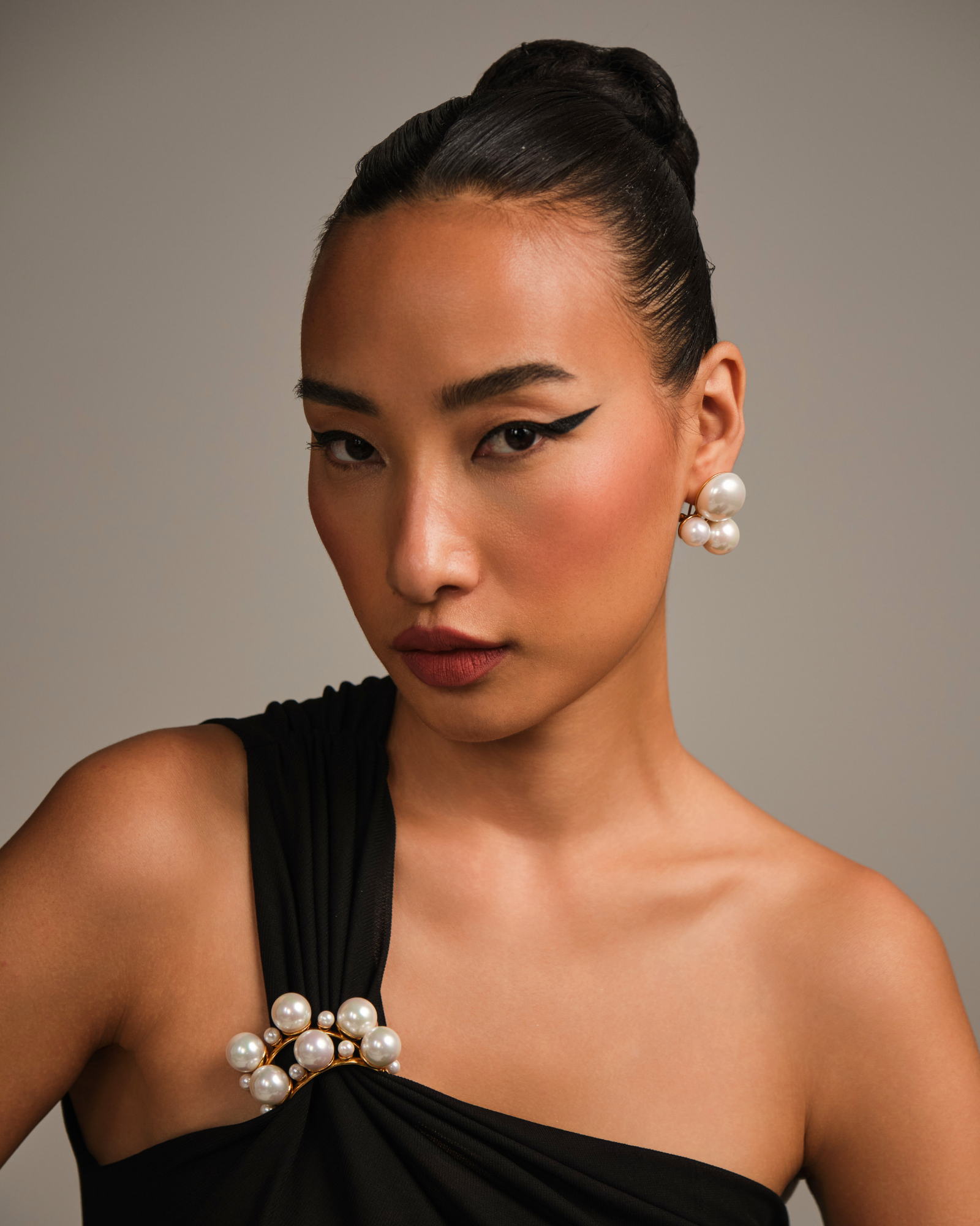 Empress Pallu Holder - Anaash X Ekaya