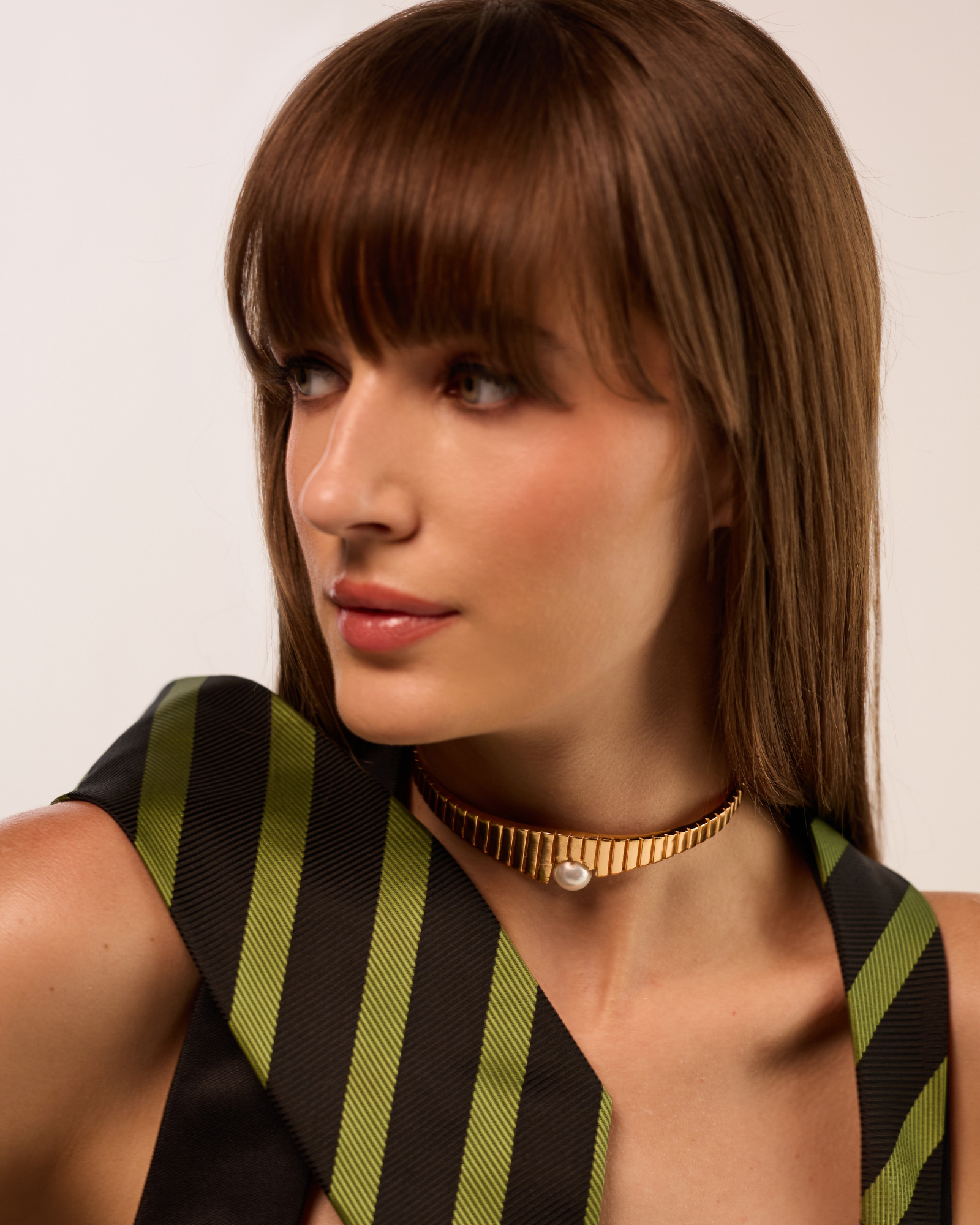 Crown Choker