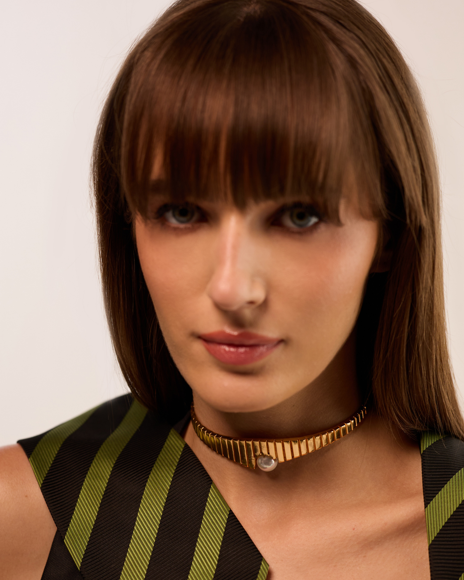 Crown Choker