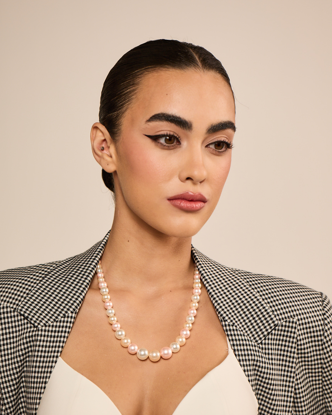 Graded Pearl Single - Multicoloured