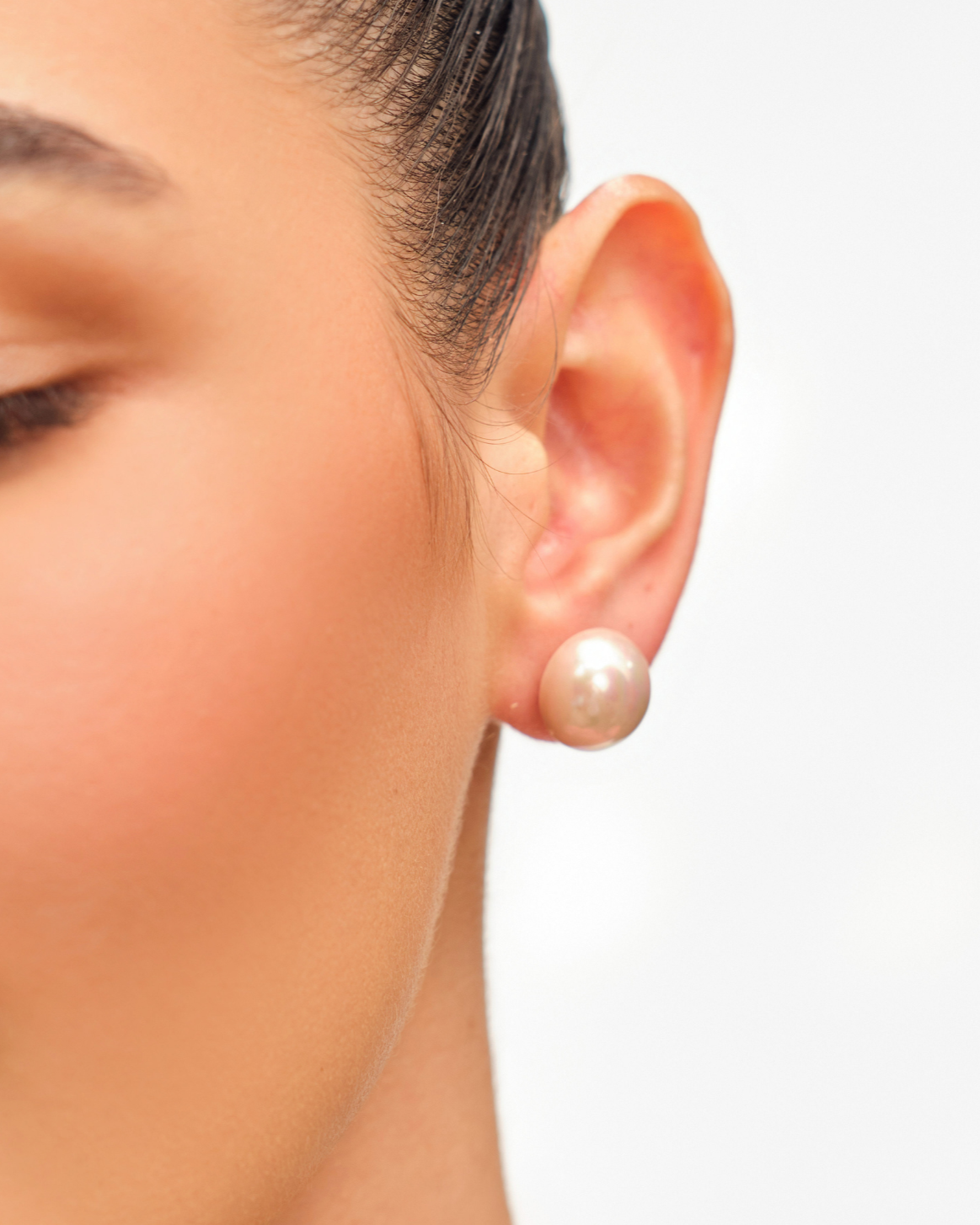 14mm Pearl Studs - Pink
