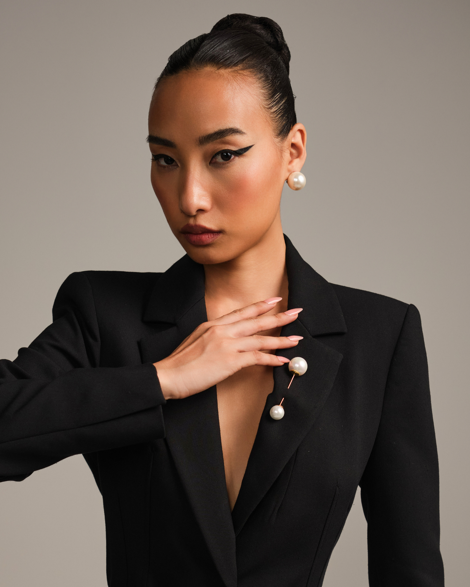 The Raya Pin - Anaash X Ekaya