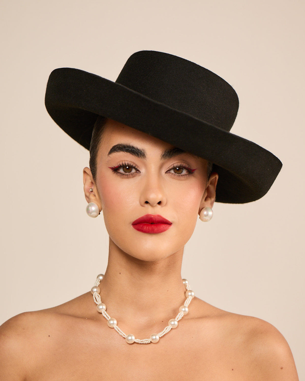 Single Bunched Pearl Necklace
