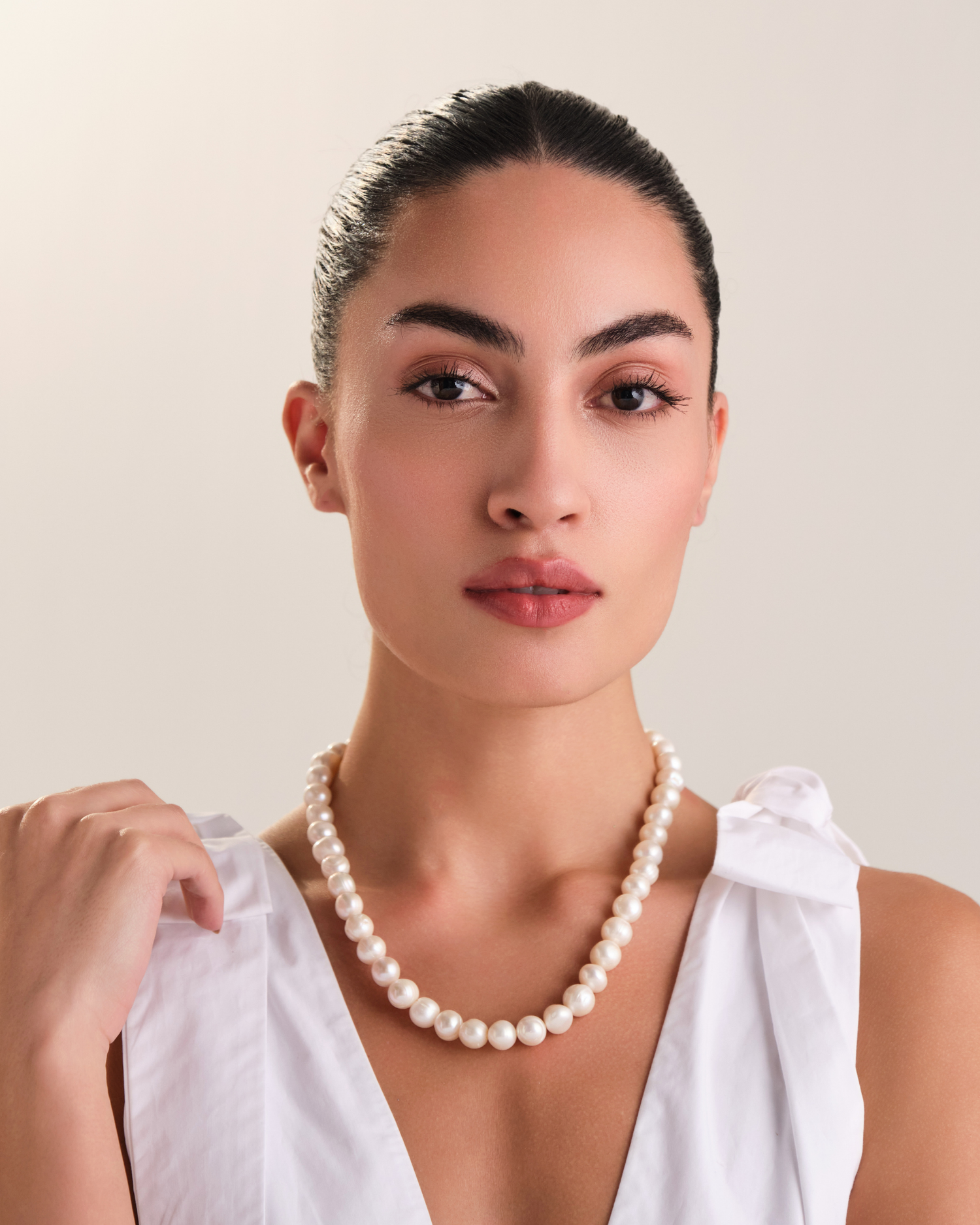 Natural Pearl Single - White