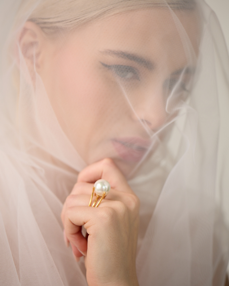 Solitaire Pearl Ring