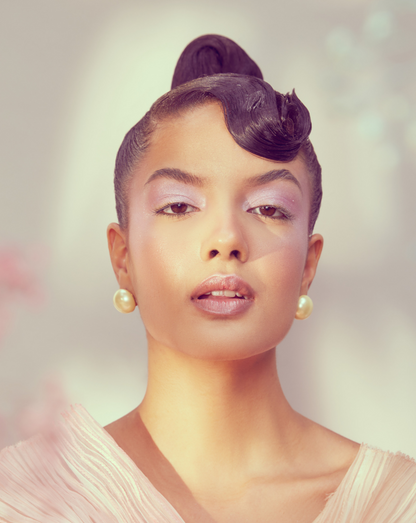 20mm Pearl Studs - Golden